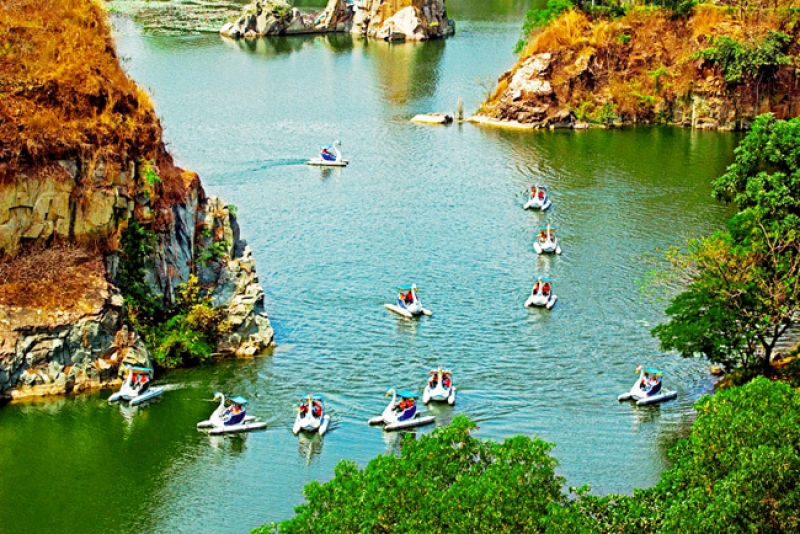 TOUR HỌC SINH VĂN MIẾU TRẤN BI&Ecirc;N - KDL BỬU LONG